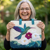 Ariella · Handgefertigte Tasche im Alltag