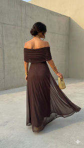 Uma - Locker fallendes Kleid mit elegantem Design