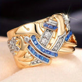 Selene | Luxe Mittlerer Osten KC Breite Blumenring mit blauem Zirkonia-Einsatz